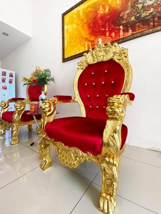 Your Hotel Klang By D'Concept Екстер'єр фото