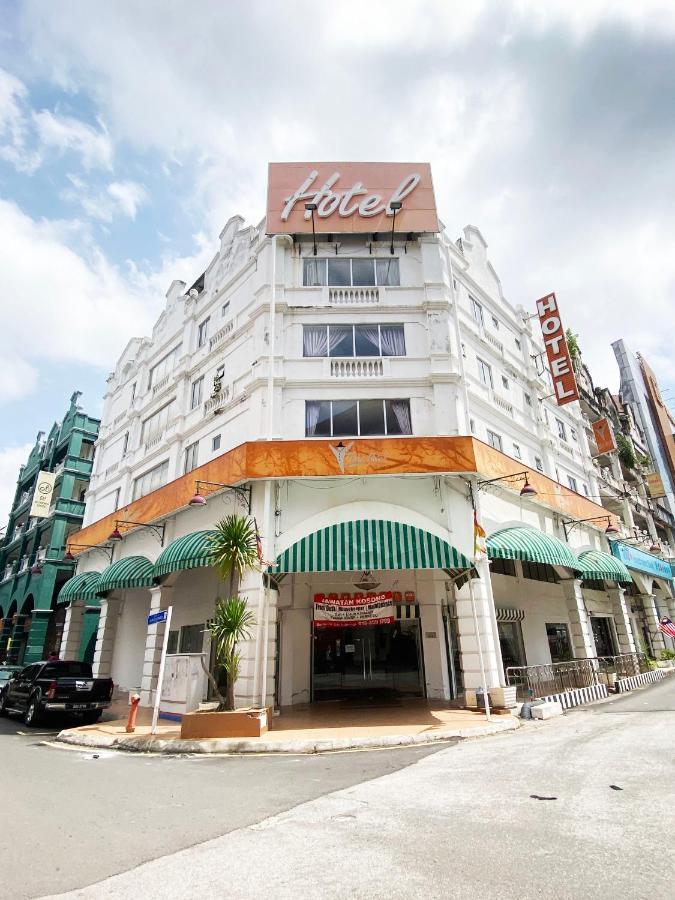 Your Hotel Klang By D'Concept Екстер'єр фото