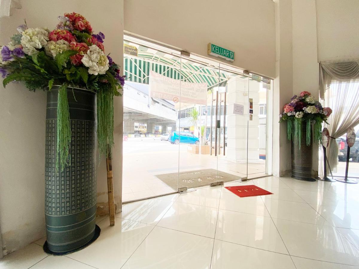 Your Hotel Klang By D'Concept Екстер'єр фото