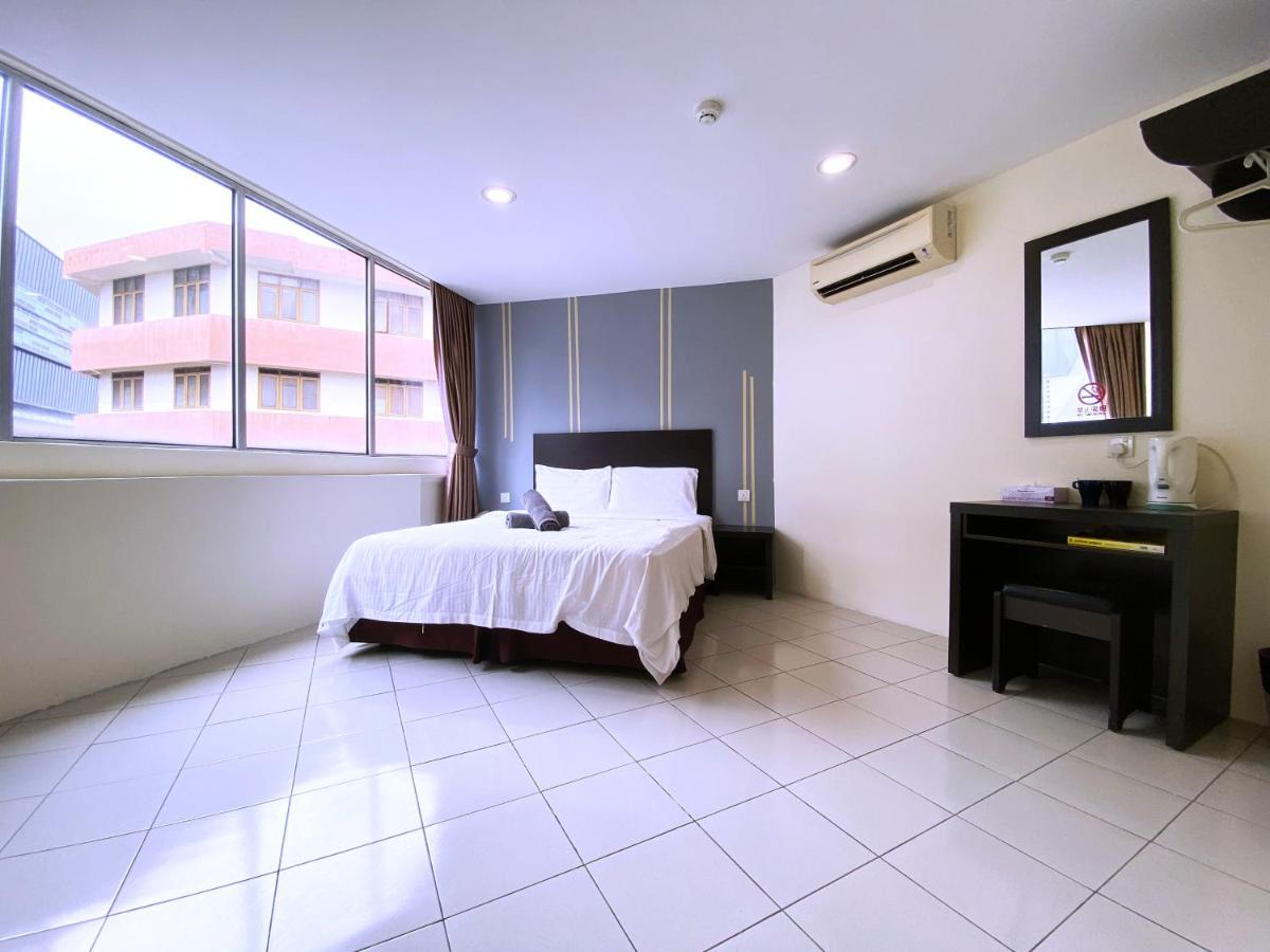 Your Hotel Klang By D'Concept Екстер'єр фото
